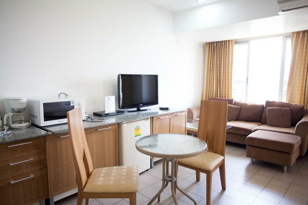 Aparthotel Galare Thong Tower Chiang Mai Exterior foto